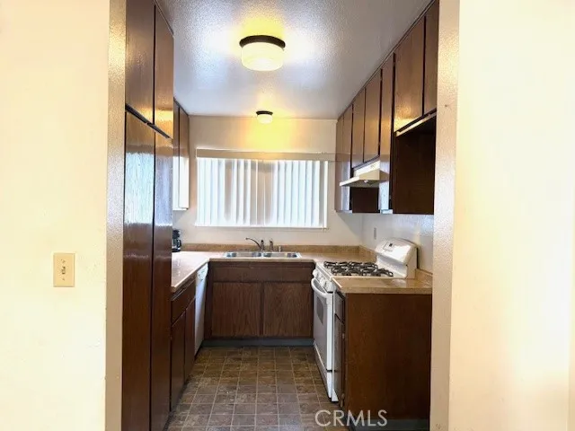 Additional image 23 of 13422 Village Dr, #1/4, Cerritos, CA 90703