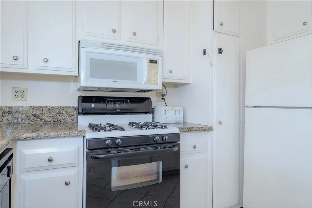 Additional image 12 of 8812 Elgin Cir, Huntington Beach, CA 92646