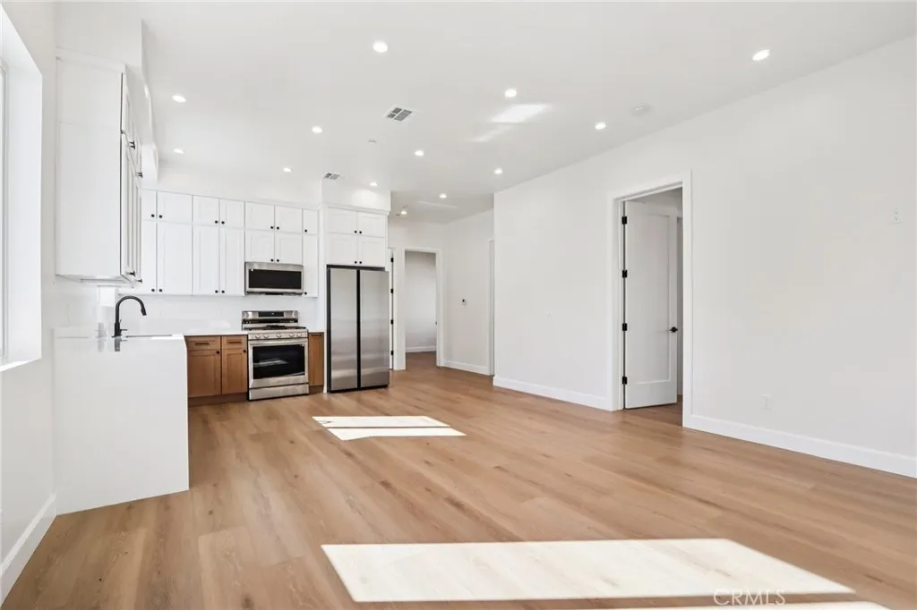 Additional image 40 of 14931 Vose Street, Van Nuys, CA 91405