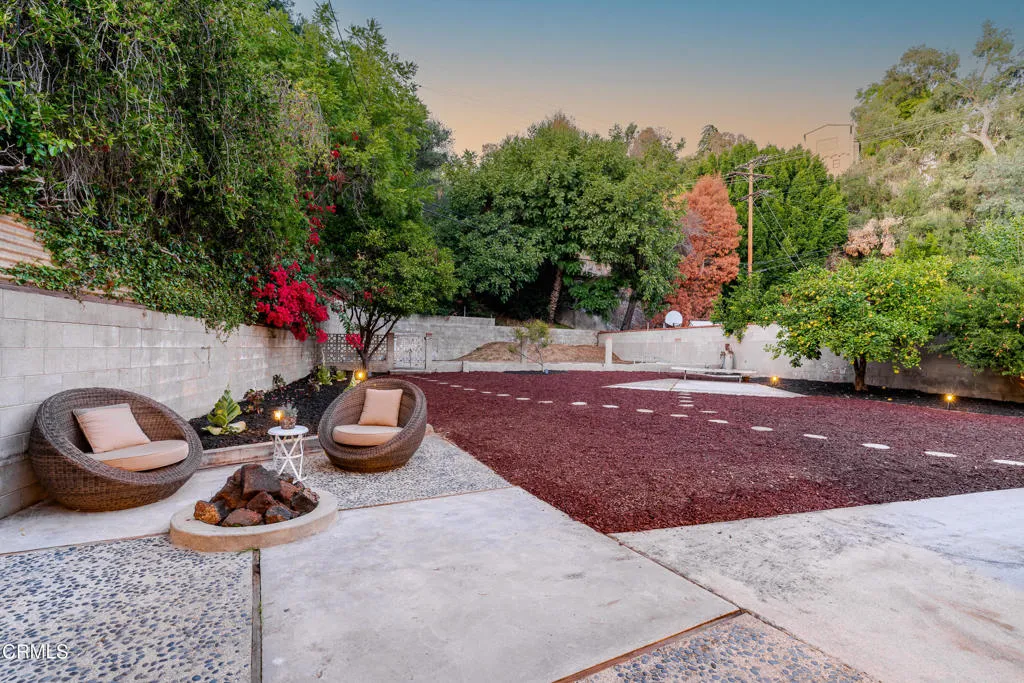 Additional image 98 of 817 E Mountain Street, Glendale, CA 91207