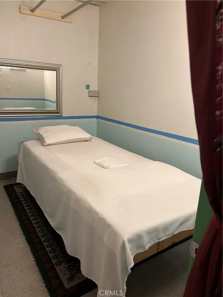 Additional image 34 of 5465 Santa Monica, Los Angeles, CA 90029