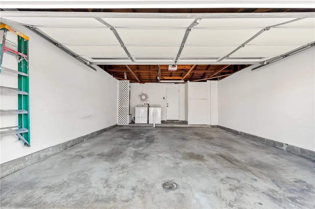 Additional image 126 of 18576 Vallarta Dr, Huntington Beach, CA 92646