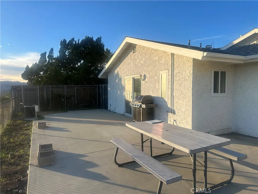 Additional image 21 of 13450 Lochrin Lane, Sylmar, CA 91342
