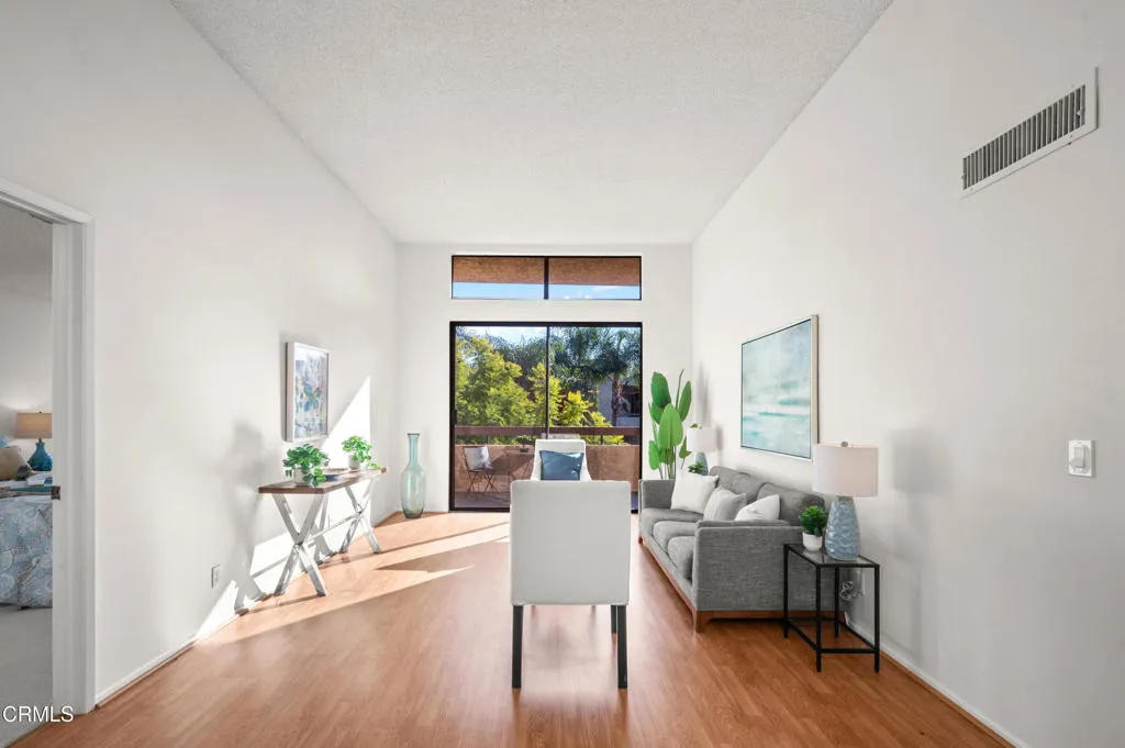 Additional image 45 of 3961 Via Marisol Unit 316, Los Angeles, CA 90042