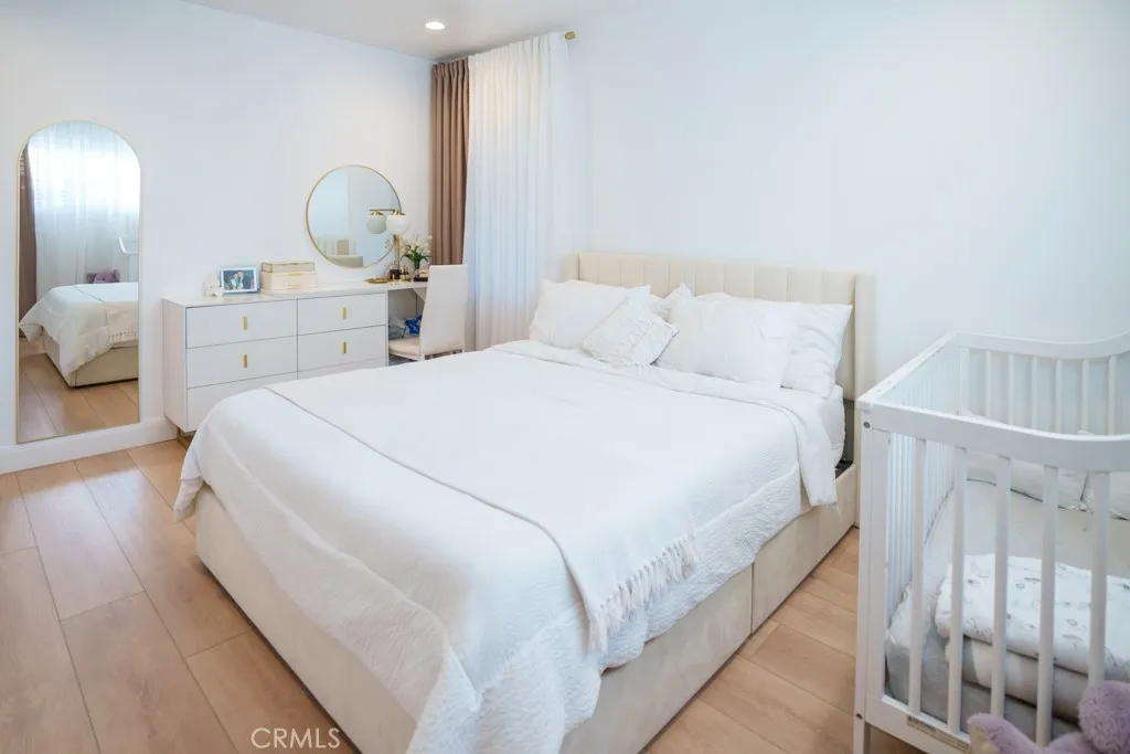 Additional image 18 of 15500 Chatsworth Street, , CA 91345