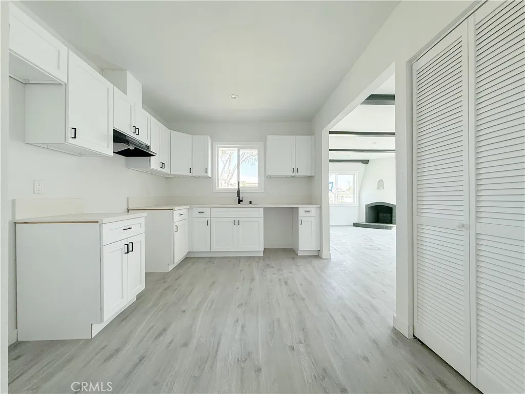 Additional image 9 of 405 S Bradfield Avenue, Compton, CA 90221