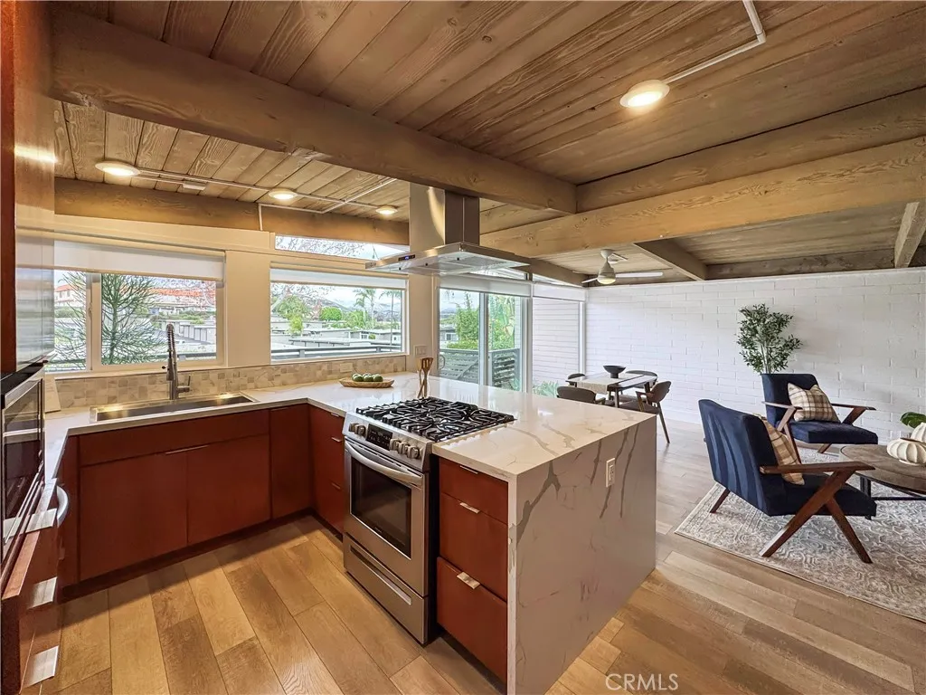 Additional image 33 of 210 Del Gado, San Clemente, CA 92672