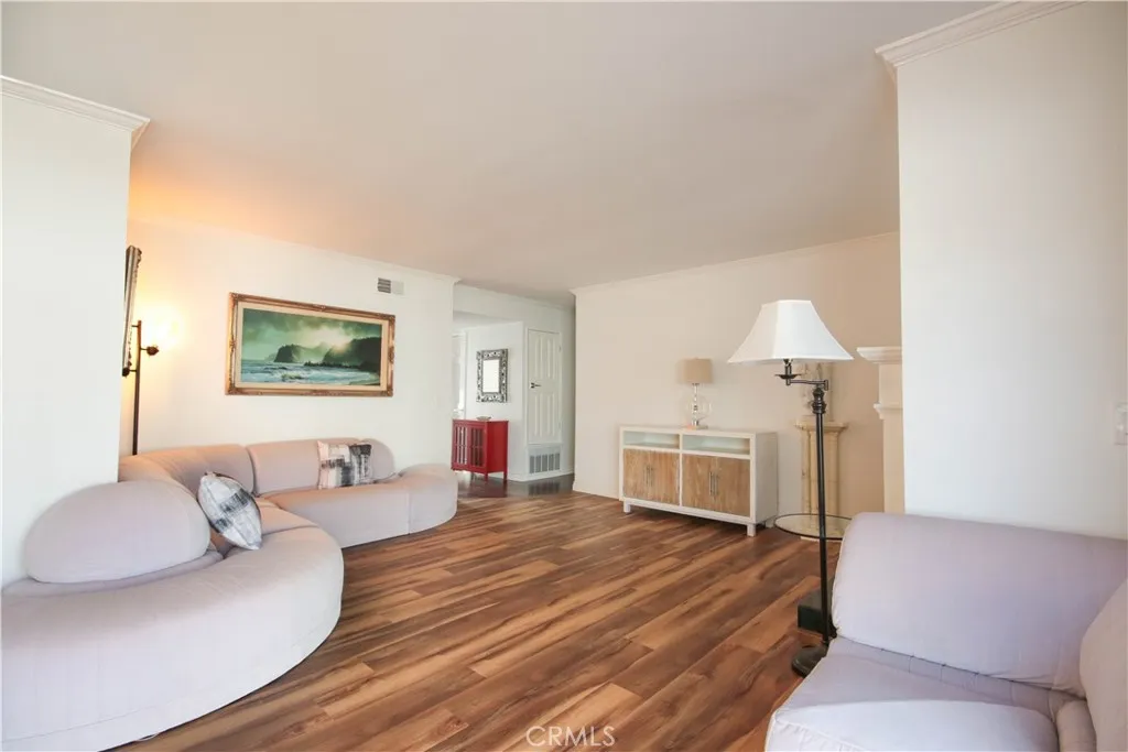 Additional image 22 of 10211 Cliff Drive, Huntington Beach, CA 92646