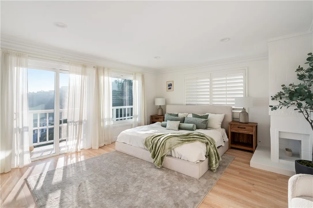 Additional image 85 of 2019 Sunset Plaza Drive, Los Angeles, CA 90069