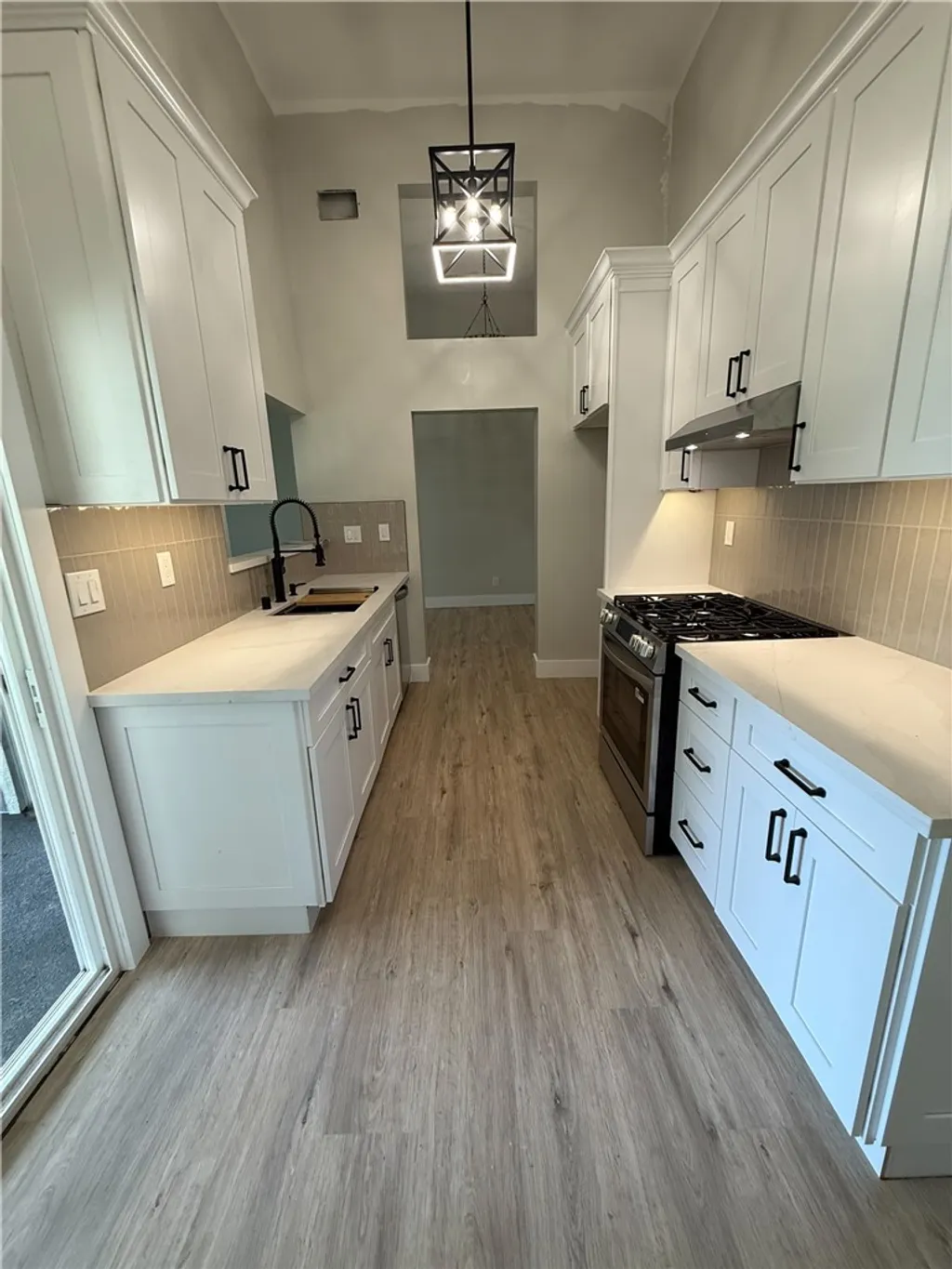 Additional image 3 of 19311 Sunray Ln Unit 426, Huntington Beach, CA 92648