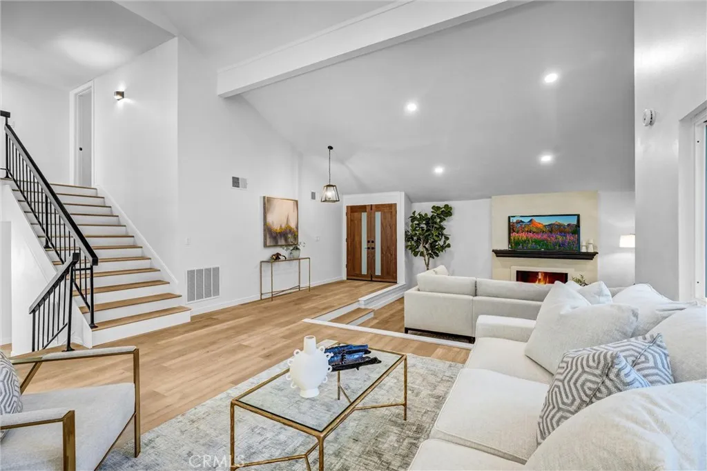 Additional image 8 of 27064 Esward Drive, Calabasas, CA 91301