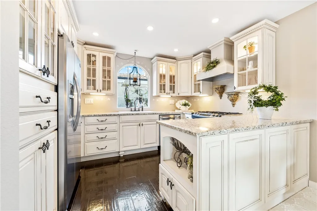 Additional image 12 of 18576 Vallarta Dr, Huntington Beach, CA 92646