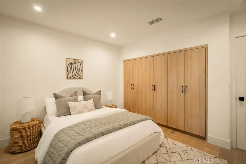 Additional image 81 of 5444 Morella Ave, Valley Village, CA 91607