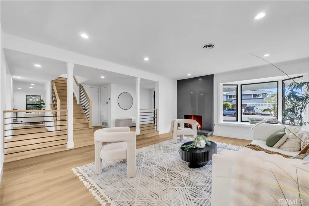 Additional image 3 of 21621 Kaneohe Ln, Huntington Beach, CA 92646