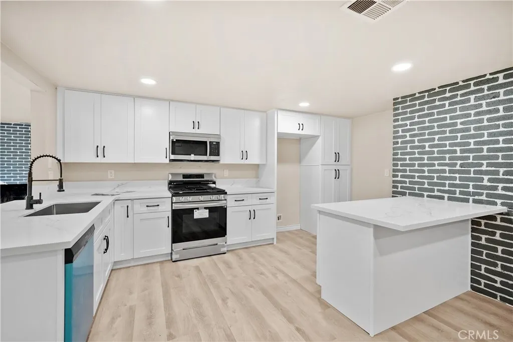 Additional image 9 of 17551 Holden, Perris, CA 92570