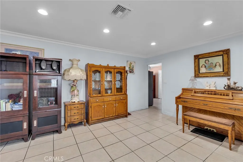 Additional image 8 of 2596 Trudy Pl, Pomona, CA 91766