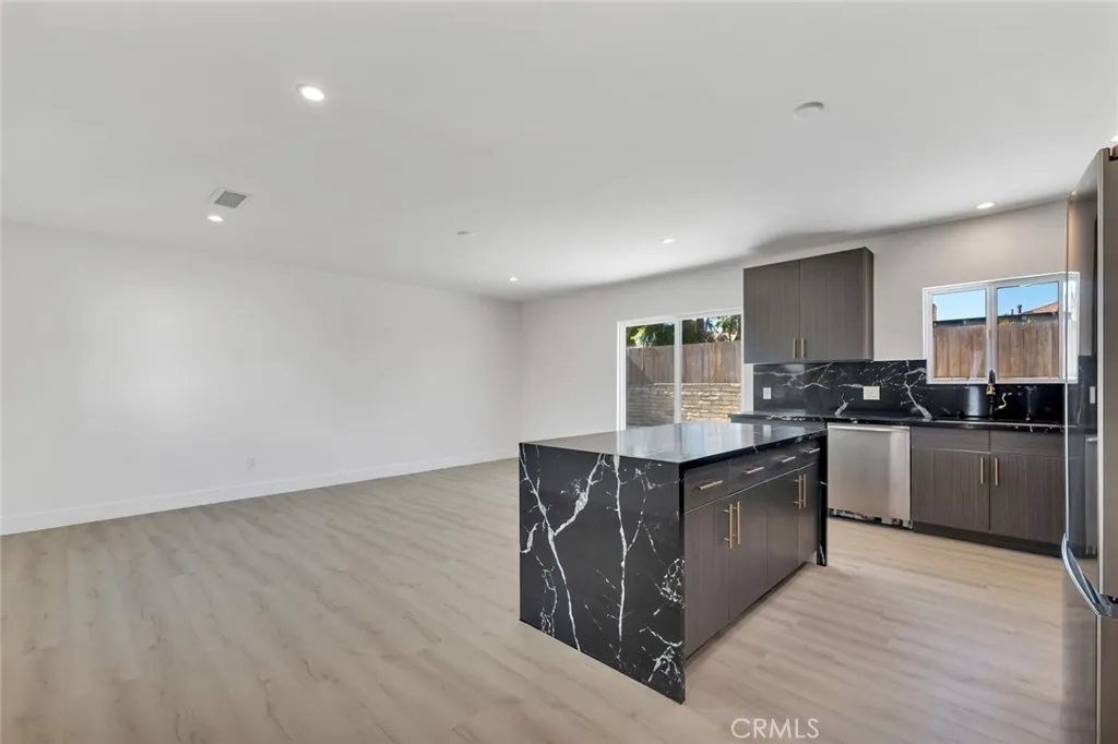 Additional image 52 of 8127 Radford Avenue, North Hollywood, CA 91605