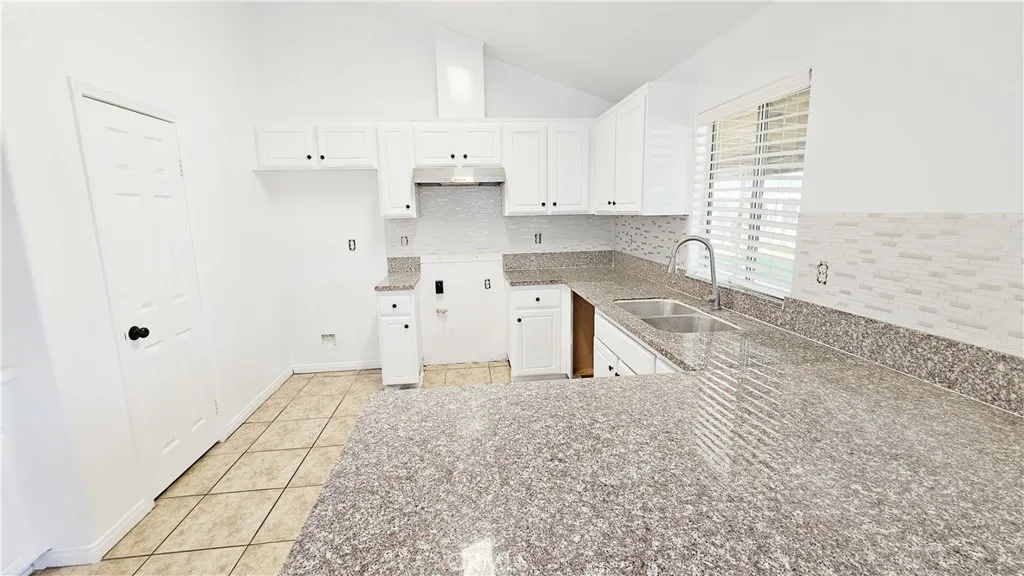 Additional image 22 of 5020 Trabuco Canyon Dr, Bakersfield, CA 93307