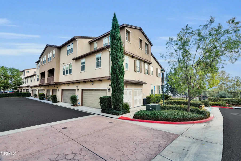 Additional image 59 of 900 N Primrose Lane Unit A, Azusa, CA 91702
