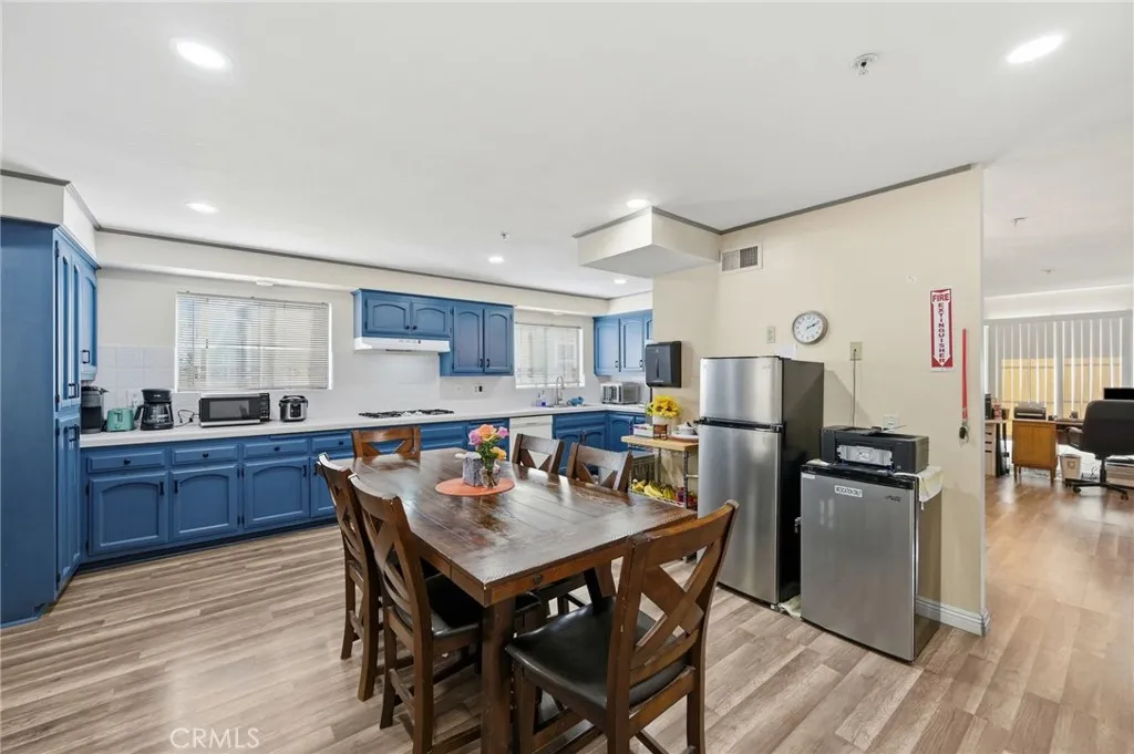 Additional image 18 of 27828 Parkvale Dr, Santa Clarita, CA 91350