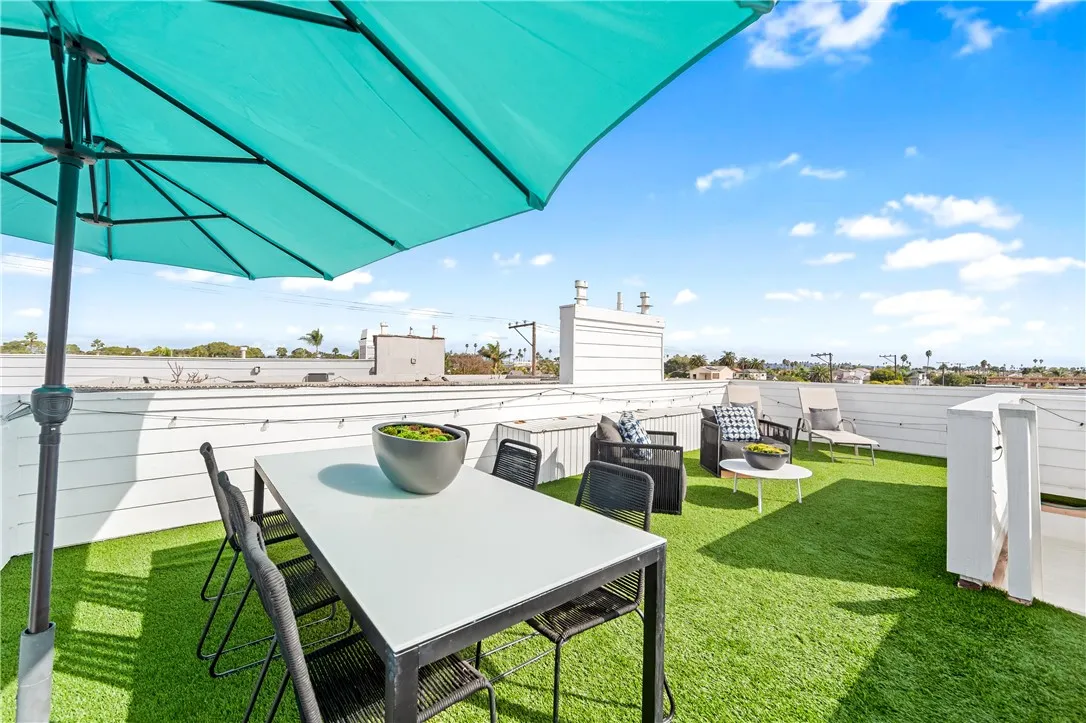 Additional image 121 of 423 18th Street, Huntington Beach, CA 92648