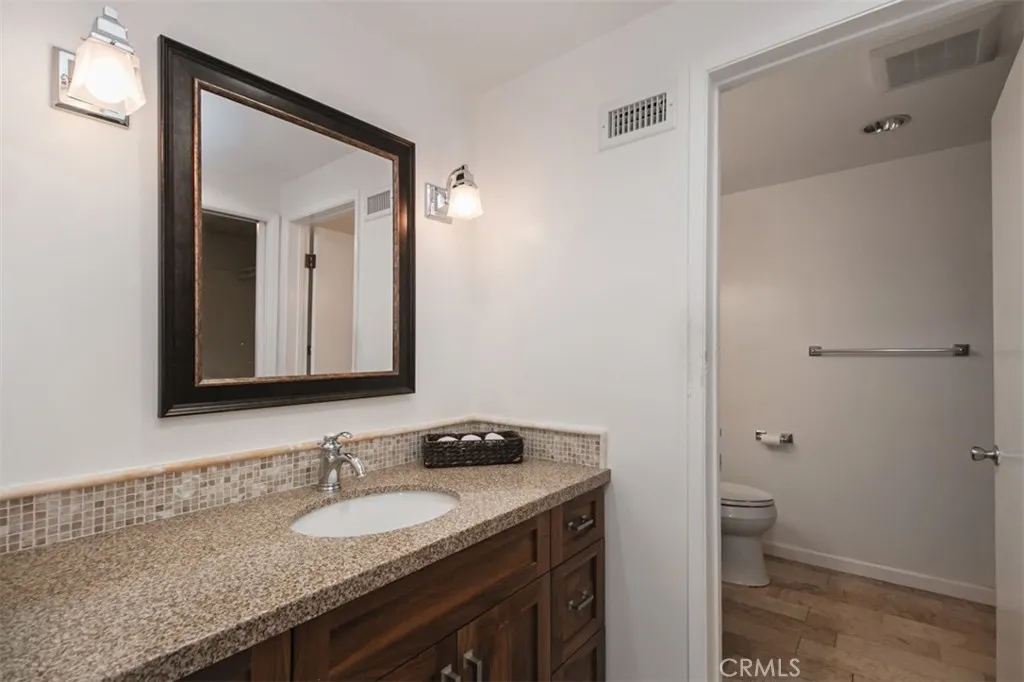 Additional image 61 of 19291 Berclair Lane, Tarzana, CA 91356