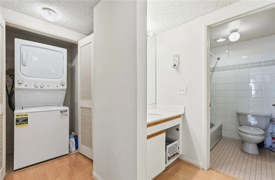 Additional image 55 of 871 S Lucerne Blvd Unit 2, Los Angeles, CA 90005