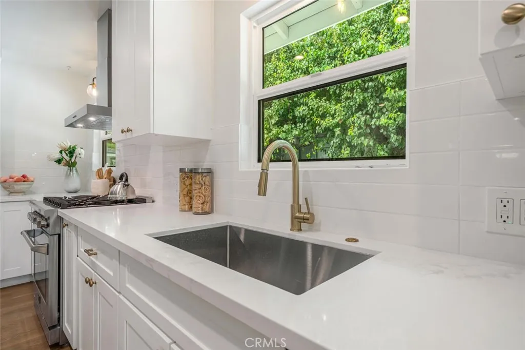 Additional image 45 of 6615 Orion Ave, Van Nuys, CA 91406