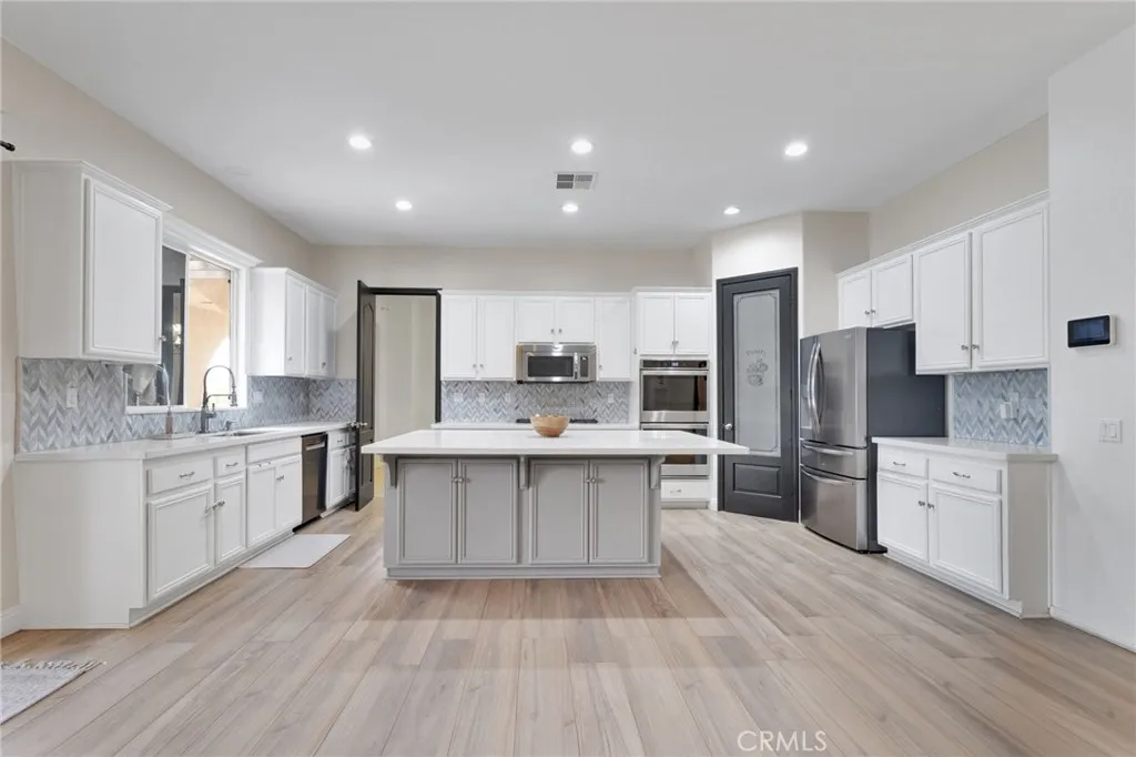 Additional image 79 of 20267 Fuji Court, Apple Valley, CA 92308