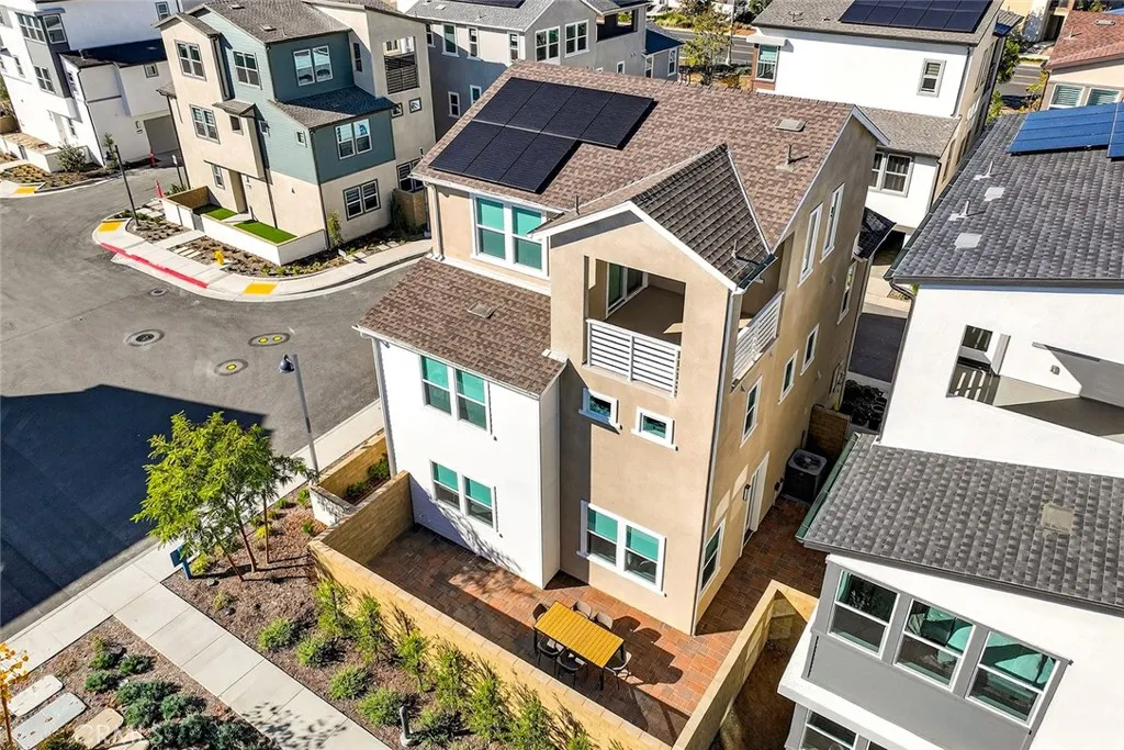 Additional image 44 of 418 Lobata, Irvine, CA 92618