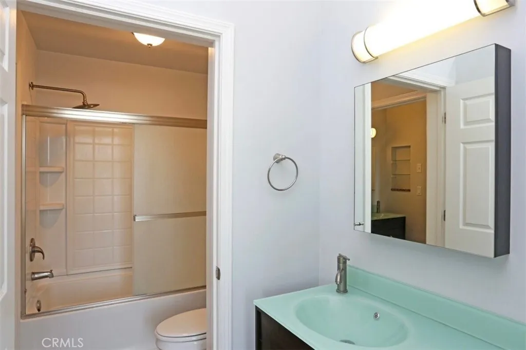 Additional image 24 of 1759 Fulton St, Fresno, CA 93721