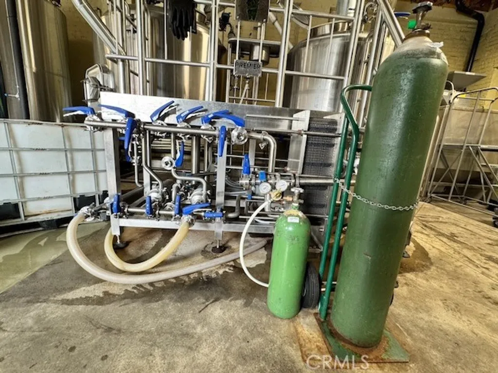 Additional image 32 of 585 E Thompson Boulevard, Ventura, CA 93001