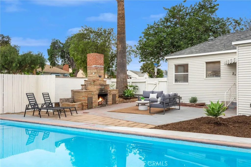 Additional image 26 of 3910 E De Ora Way, Long Beach, CA 90815