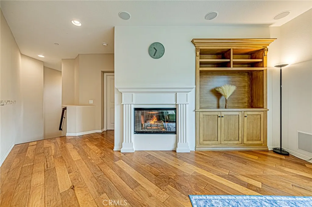 Additional image 10 of 15229 Columbus Square, Tustin, CA 92782