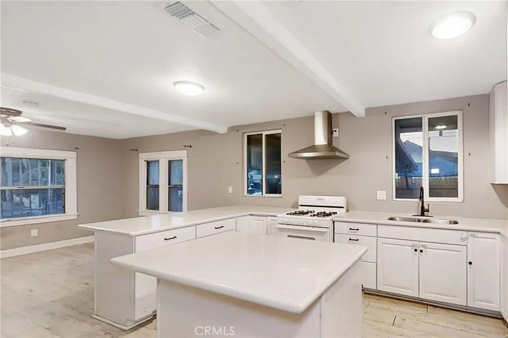 Additional image 7 of 664 W 14th Street, San Bernardino, CA 92405