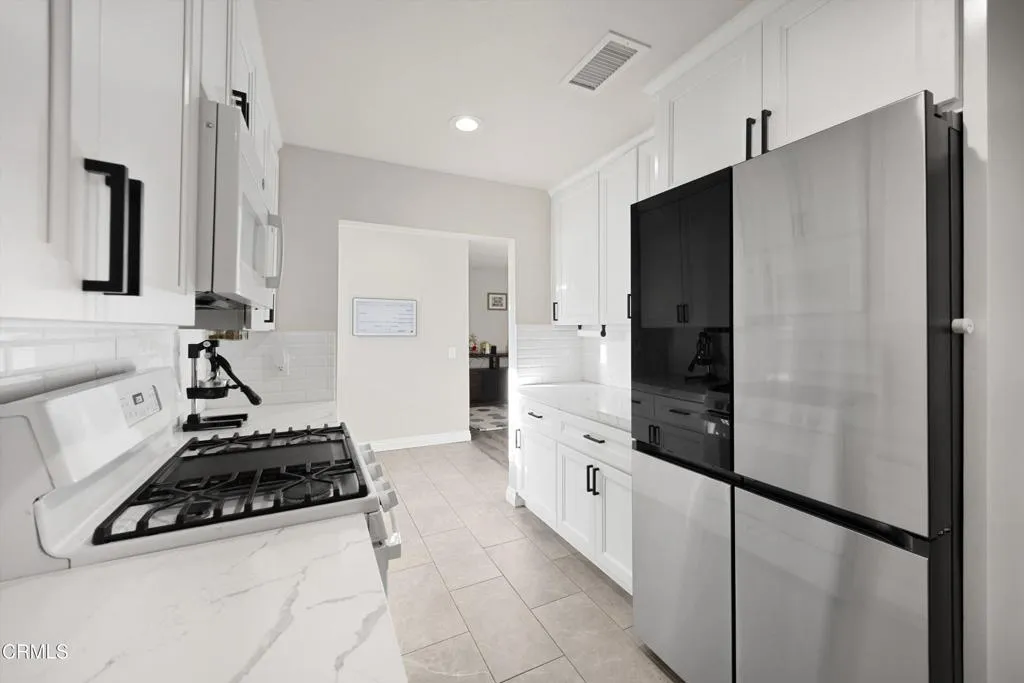 Additional image 19 of 161 S Winton Avenue, La Puente, CA 91744