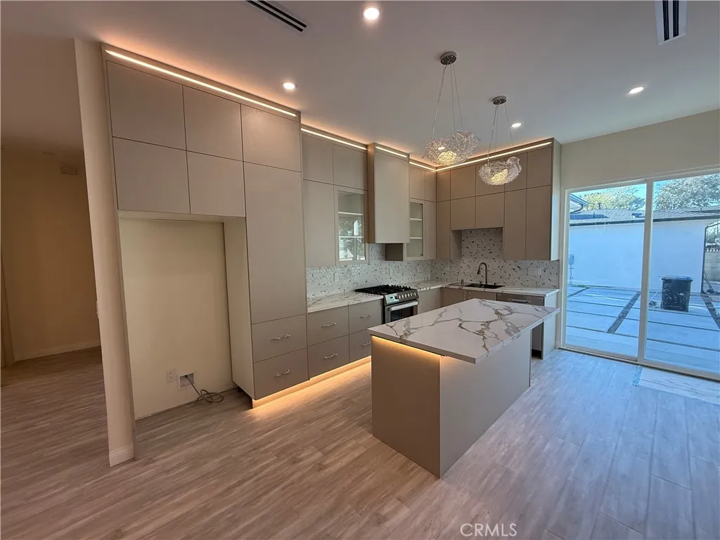 Additional image 3 of 8149 Saint Clair Avenue, North Hollywood, CA 91605