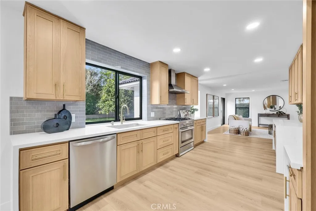 Additional image 11 of 21621 Kaneohe Ln, Huntington Beach, CA 92646