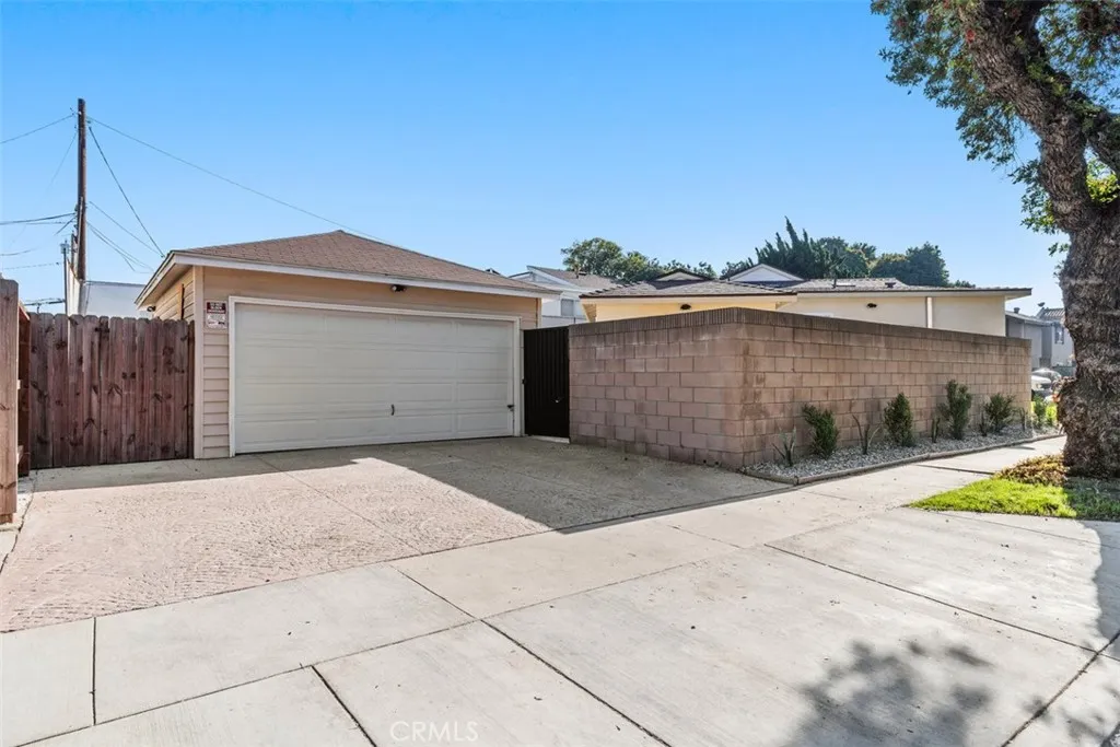 Additional image 33 of 4769 E Malta St, Long Beach, CA 90815