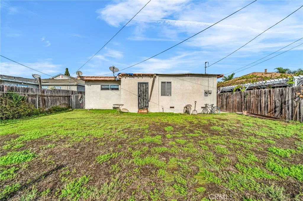 Additional image 71 of 1410 W School St, Compton, CA 90220