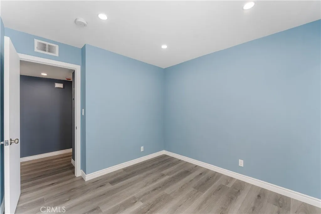 Additional image 83 of 15511 Sherman Way Unit 1, Van Nuys, CA 91406