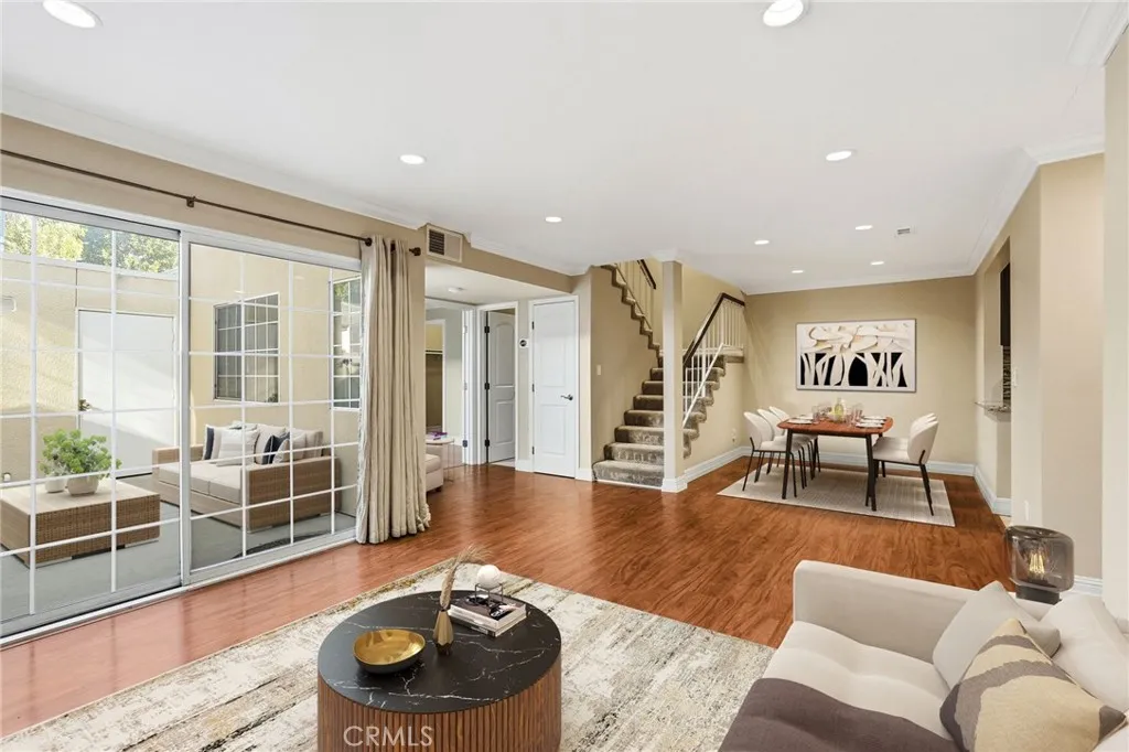 Additional image 34 of 19208 Hamlin Street Unit 5, Reseda, CA 91335