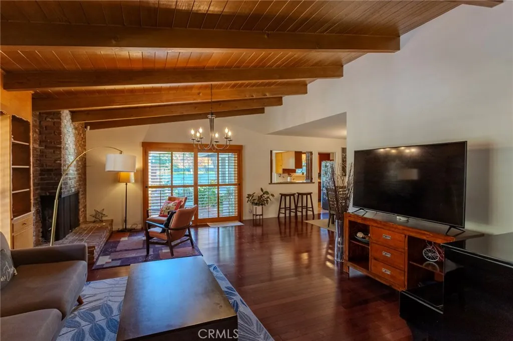 Additional image 8 of 1724 Sombra Drive, Glendale, CA 91208