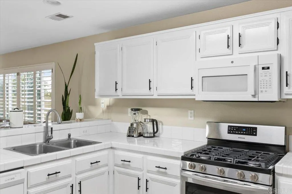 Additional image 19 of 827 Kentmere Ter, San Diego, CA 92154