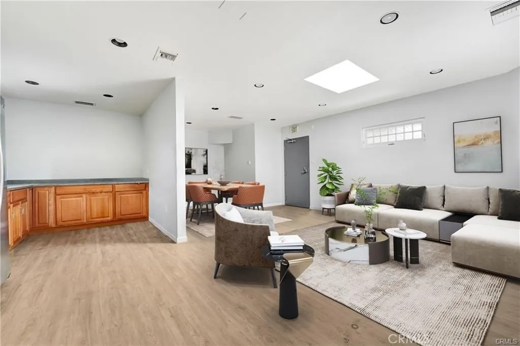 Additional image 14 of 12044 W Washington Blvd, Culver City, CA 90066