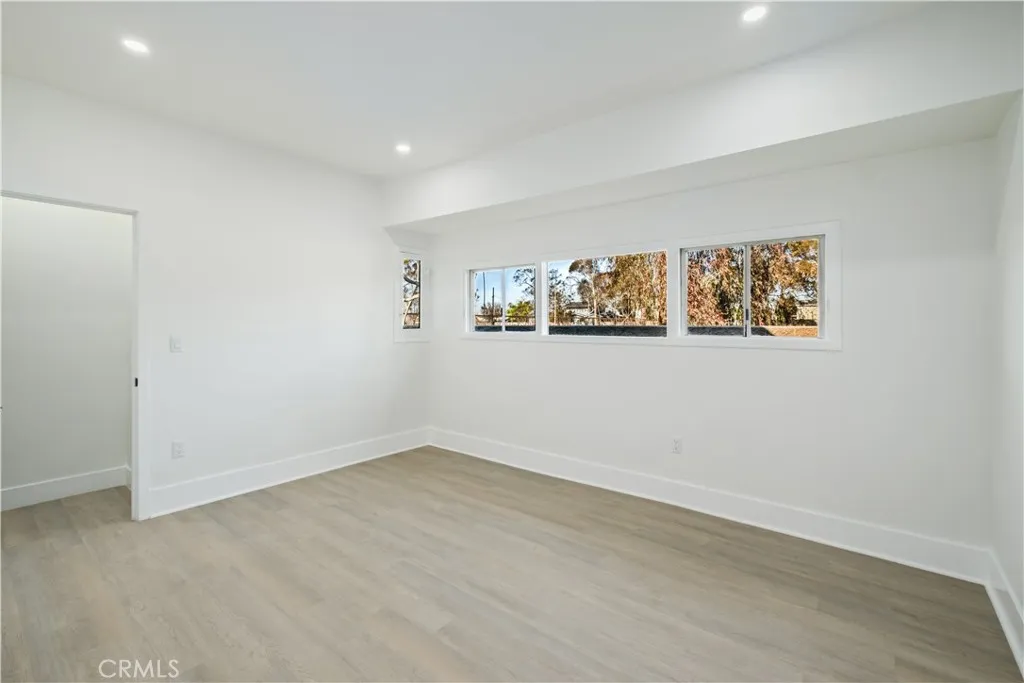 Additional image 71 of 2410 8th Avenue, Los Angeles, CA 90018