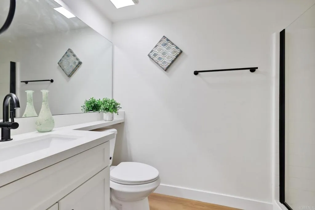 Additional image 5 of 511 N Lark Ellen Avenue Unit F, Covina, CA 91722