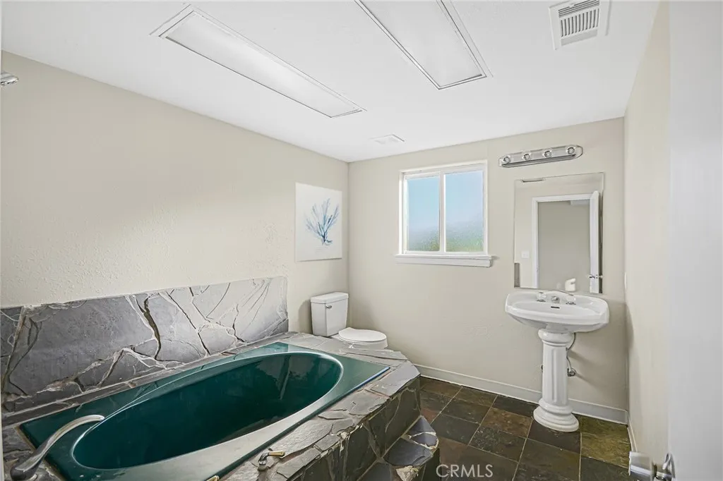 Additional image 22 of 16395 Allthorn St, Hesperia, CA 92345