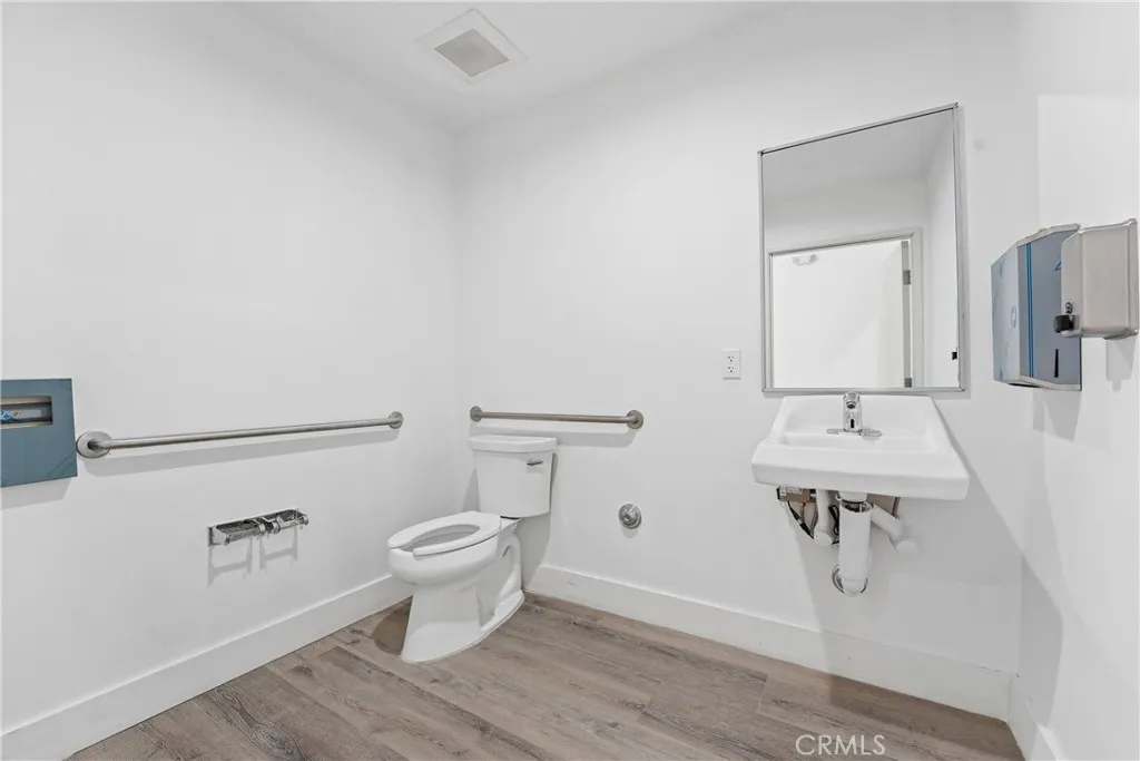 Additional image 14 of 5310 Laurel Canyon, Valley Village, CA 91607