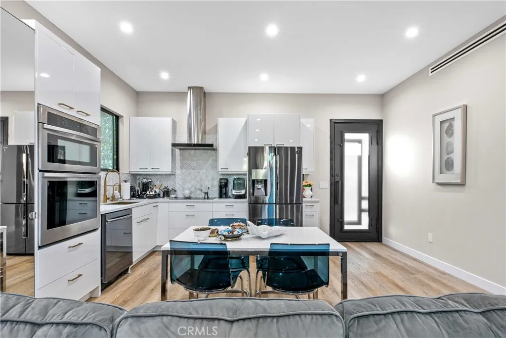 Additional image 121 of 1918 N Maple St, Burbank, CA 91505